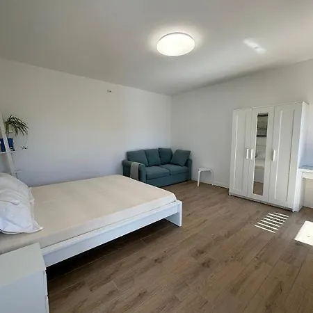 Holiday home Residenza Alloro *