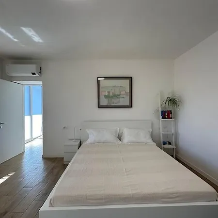 Holiday home Residenza Alloro