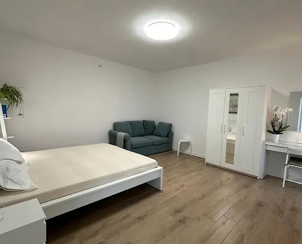 בית נופש Residenza Alloro Borgo Ticino